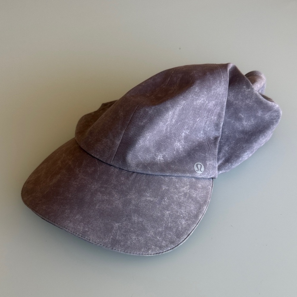 Lululemon Men's Velvet-Look Gray Cap - One Size